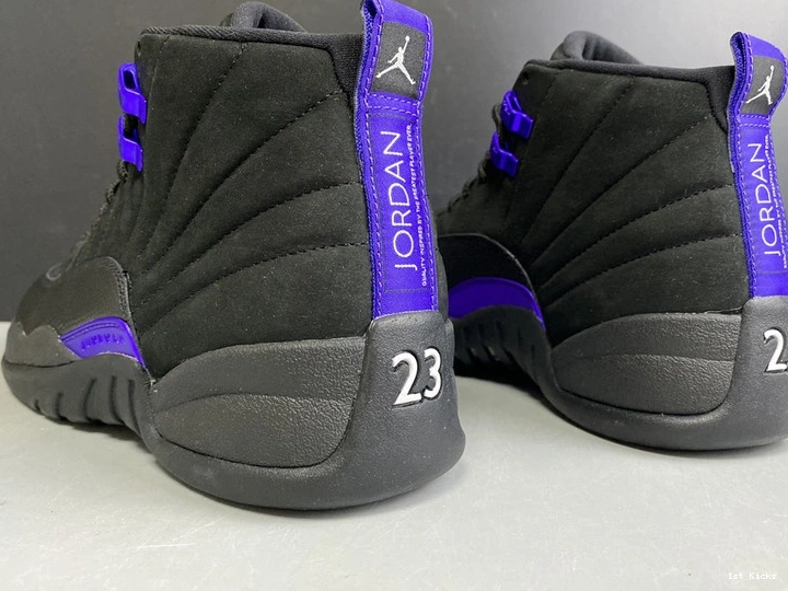 12  Jordan CT8013-005 “Dark Air Concord” 0227